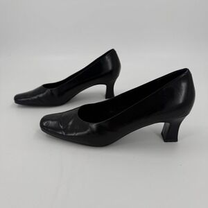 Villager Forever Black Leather Low Heel Pumps Women's US 9.5M Career